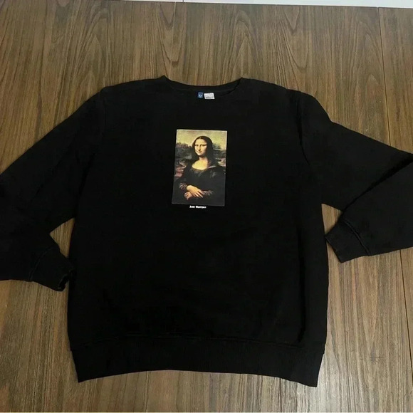 H&M Divided Black Crew Neck Pull Over Sweater Mona Lisa Portrait Womens size L - Picture 9 of 10